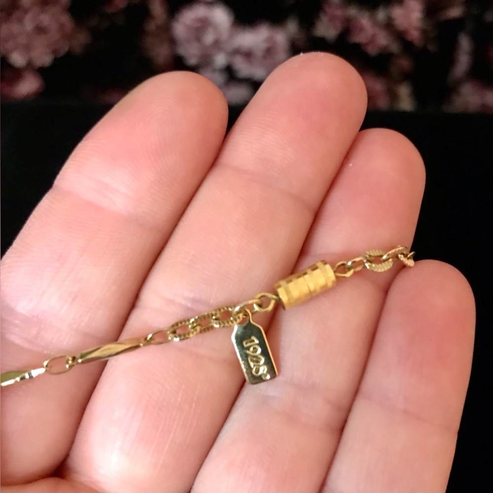 Vintage 1928 Dome Floral And Faux Pearl Drop Pendant Gold Tone 18” Necklace - Picture 6 of 6